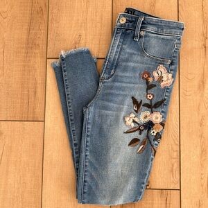 Abercrombie & Fitch Floral Embroidered Blue Jeans